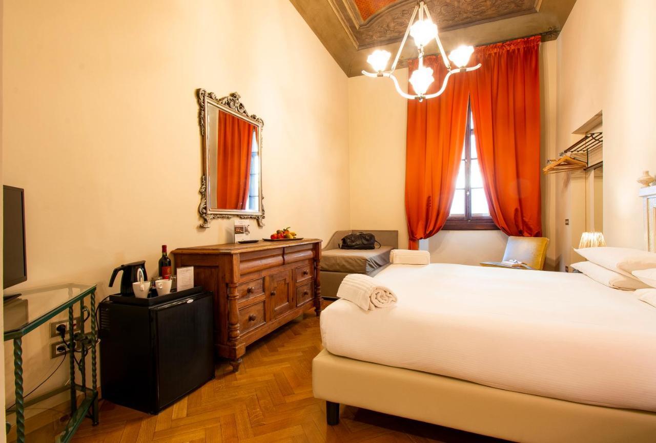 N4U Guest House Florencja Zewnętrze zdjęcie