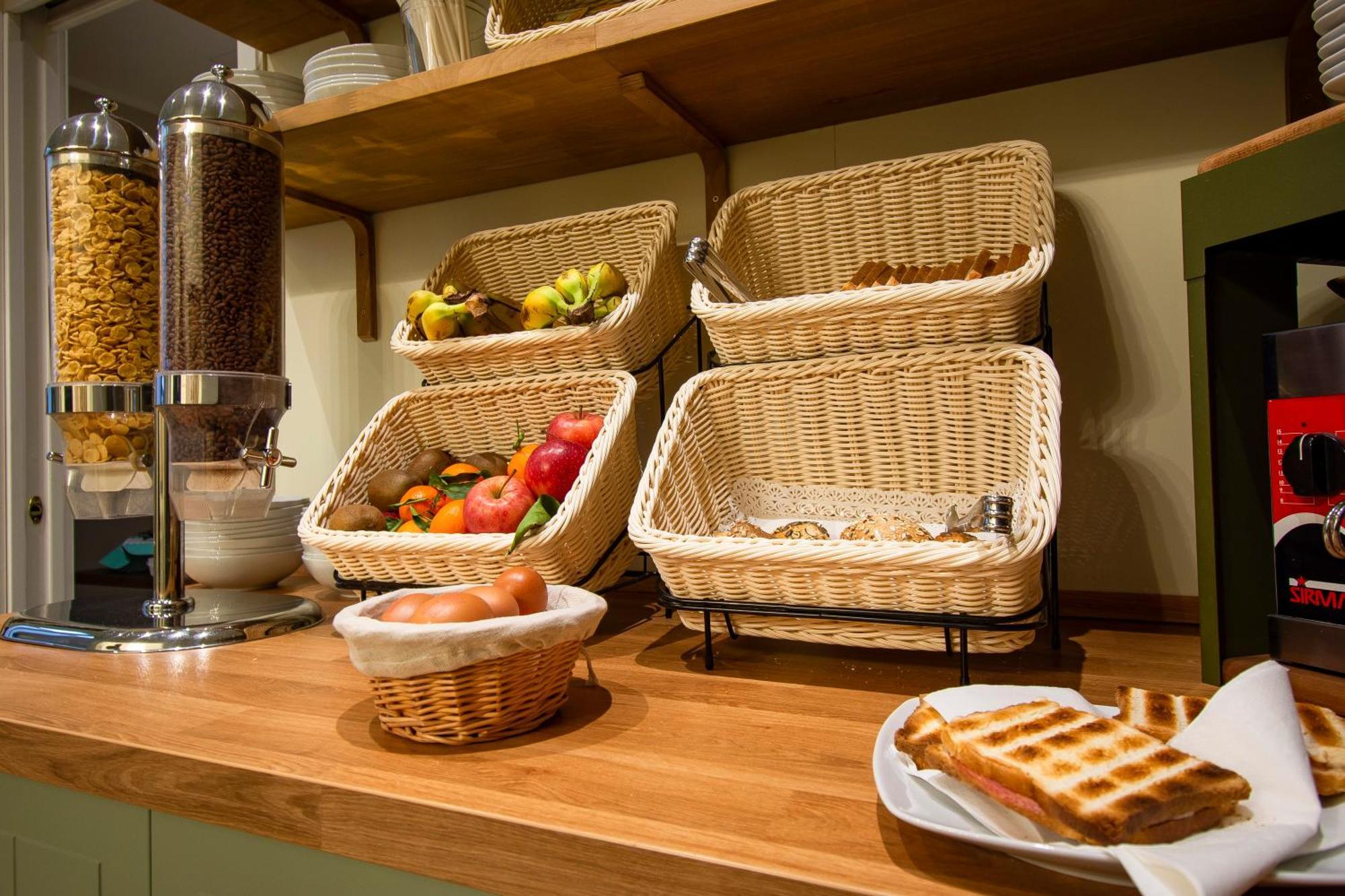 N4U Guest House Florencja Zewnętrze zdjęcie