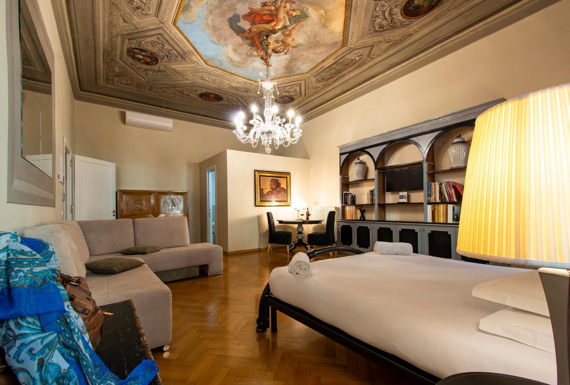 N4U Guest House Florencja Zewnętrze zdjęcie